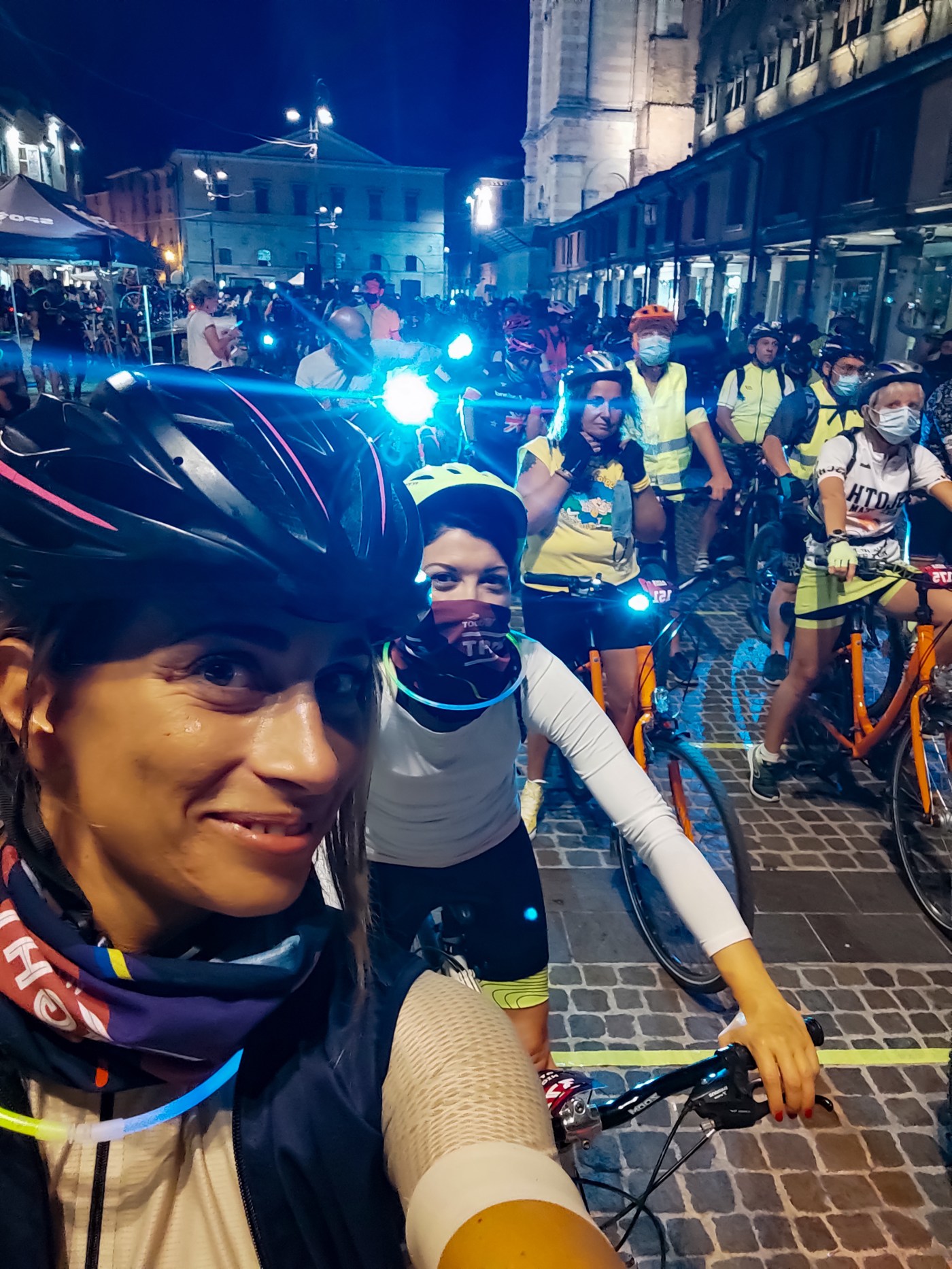 Dal centro di Ferrara al mare all'alba: cento chilometri pedalando in  notturna – iviaggidicaterina, image size:1400x1866